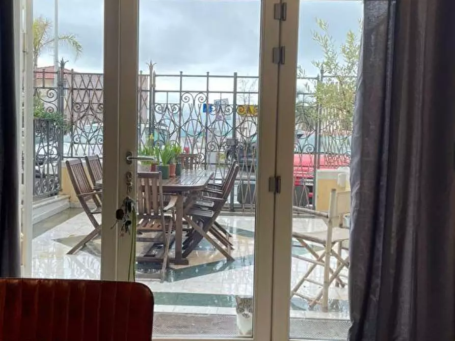 Immagine 4 di Appartamento in vendita  a Camaiore