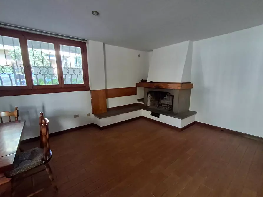 Immagine 15 di Appartamento in vendita  a Empoli