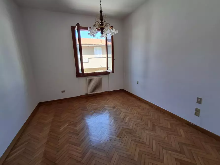 Immagine 10 di Appartamento in vendita  a Empoli