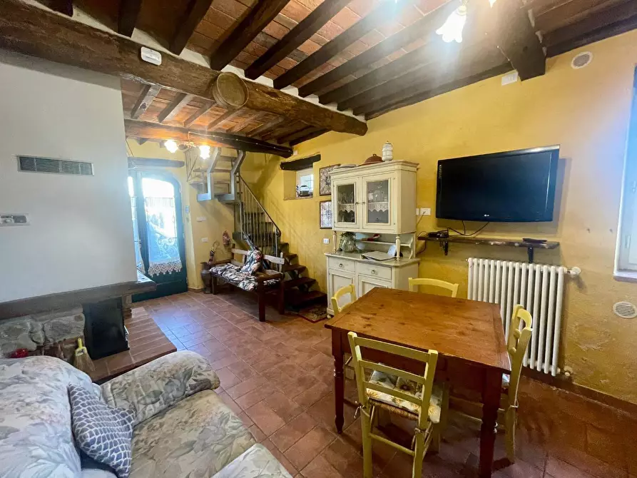 Immagine 14 di Terratetto in vendita  a Lucca