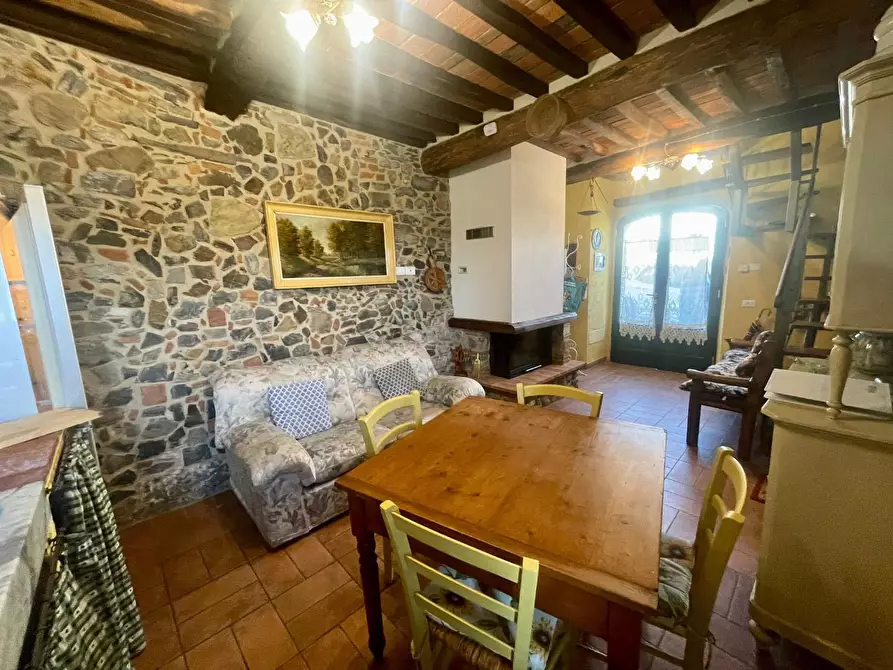 Immagine 13 di Terratetto in vendita  a Lucca