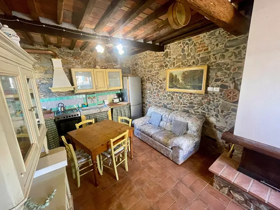 Immagine 16 di Terratetto in vendita  a Lucca