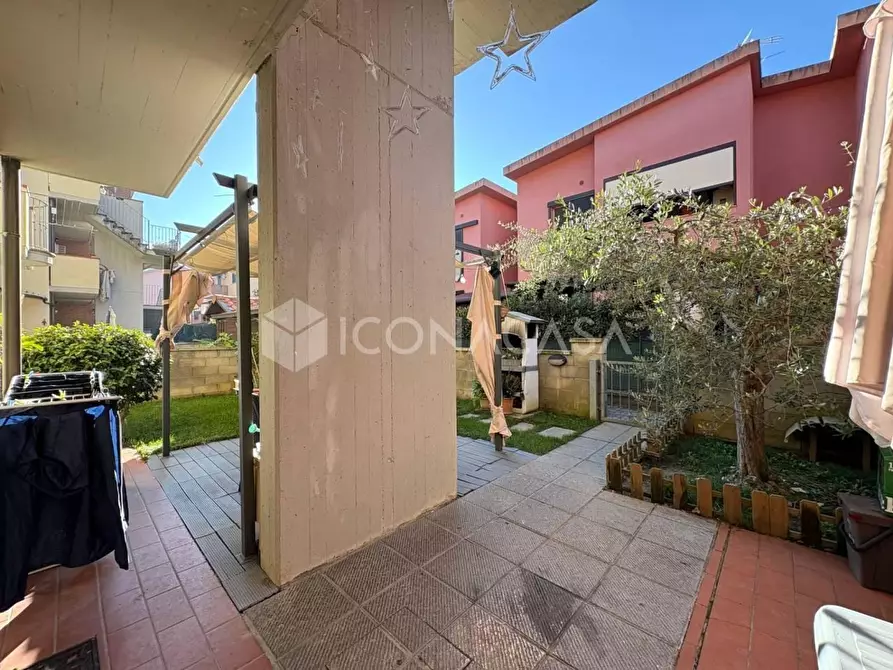 Immagine 26 di Appartamento in vendita  a Santa Maria A Monte