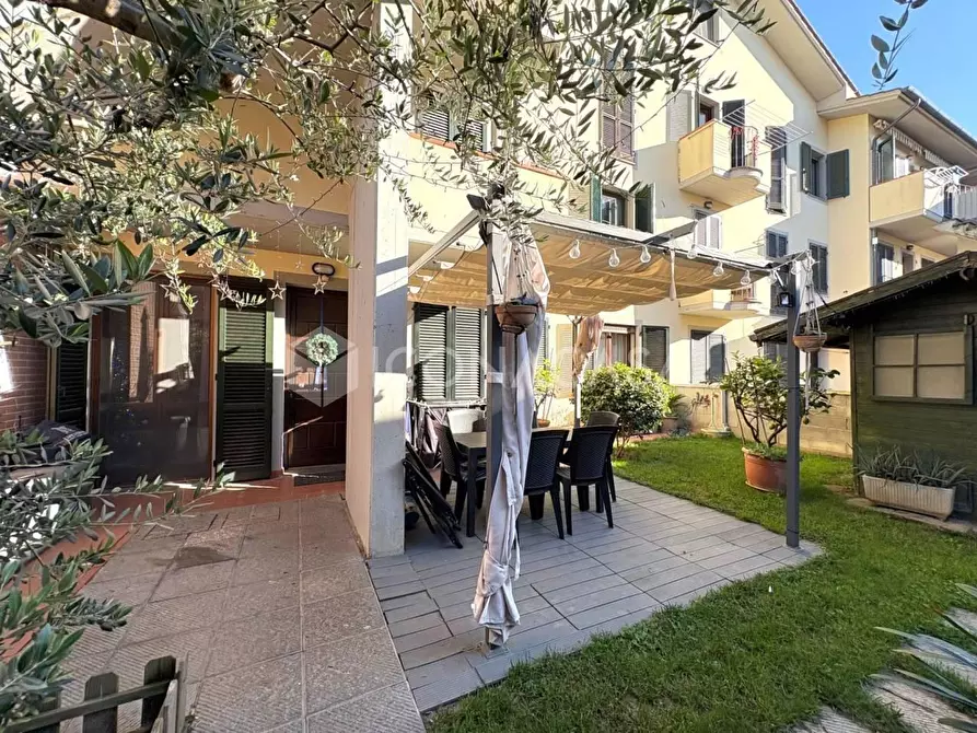 Immagine 1 di Appartamento in vendita  a Santa Maria A Monte