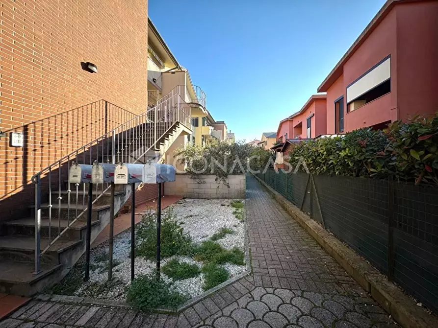 Immagine 31 di Appartamento in vendita  a Santa Maria A Monte