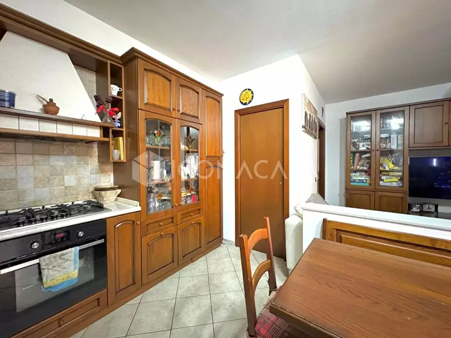 Immagine 7 di Appartamento in vendita  a Santa Maria A Monte