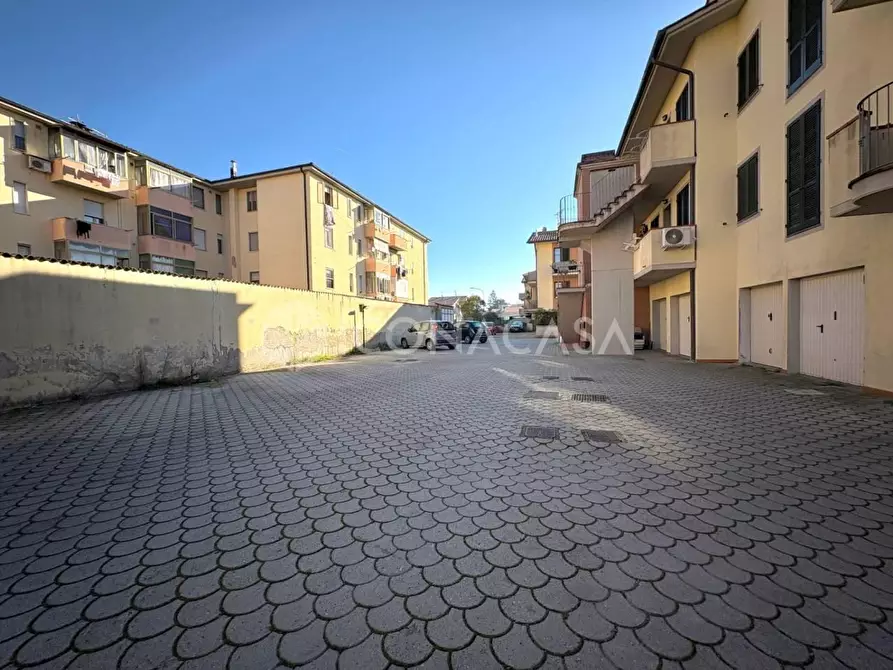 Immagine 34 di Appartamento in vendita  a Santa Maria A Monte