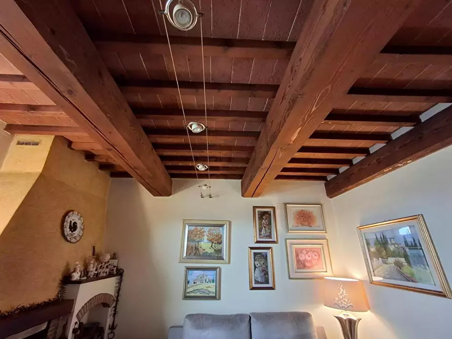 Immagine 4 di Casa colonica in vendita  a Vinci