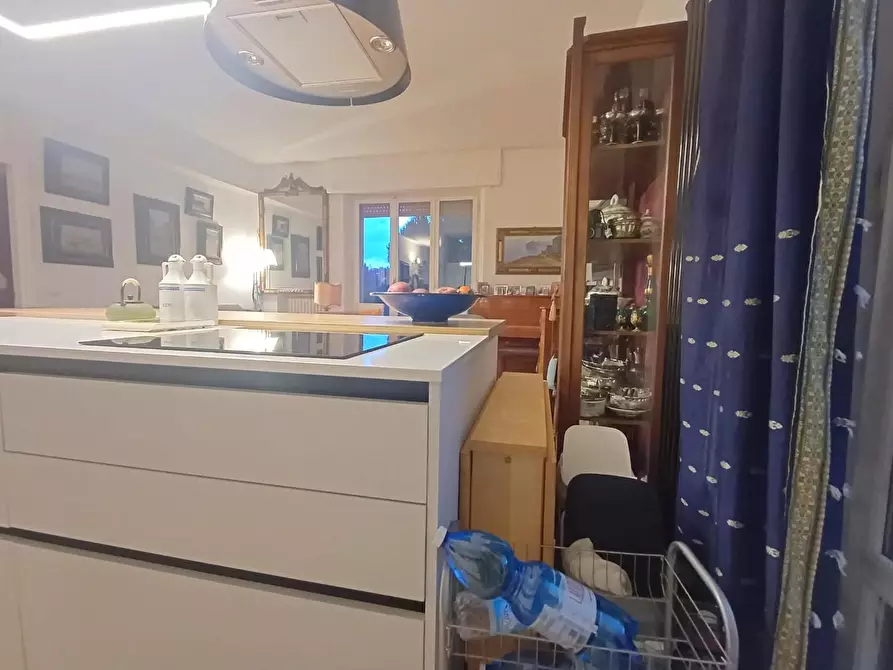 Immagine 8 di Appartamento in vendita  a Siena