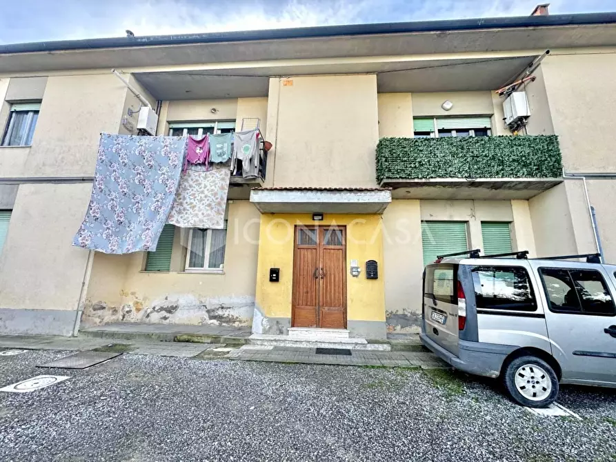 Immagine 2 di Appartamento in vendita  a Calcinaia