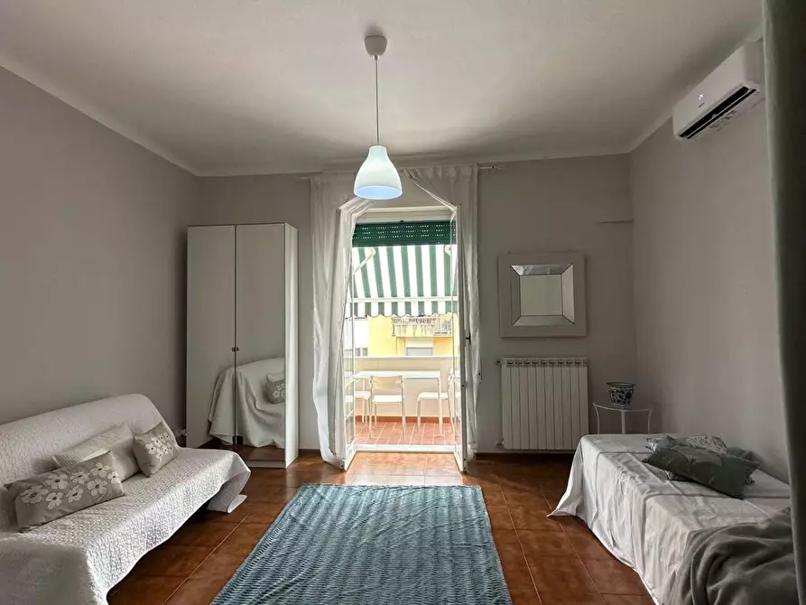 Immagine 1 di Appartamento in affitto  a Carrara