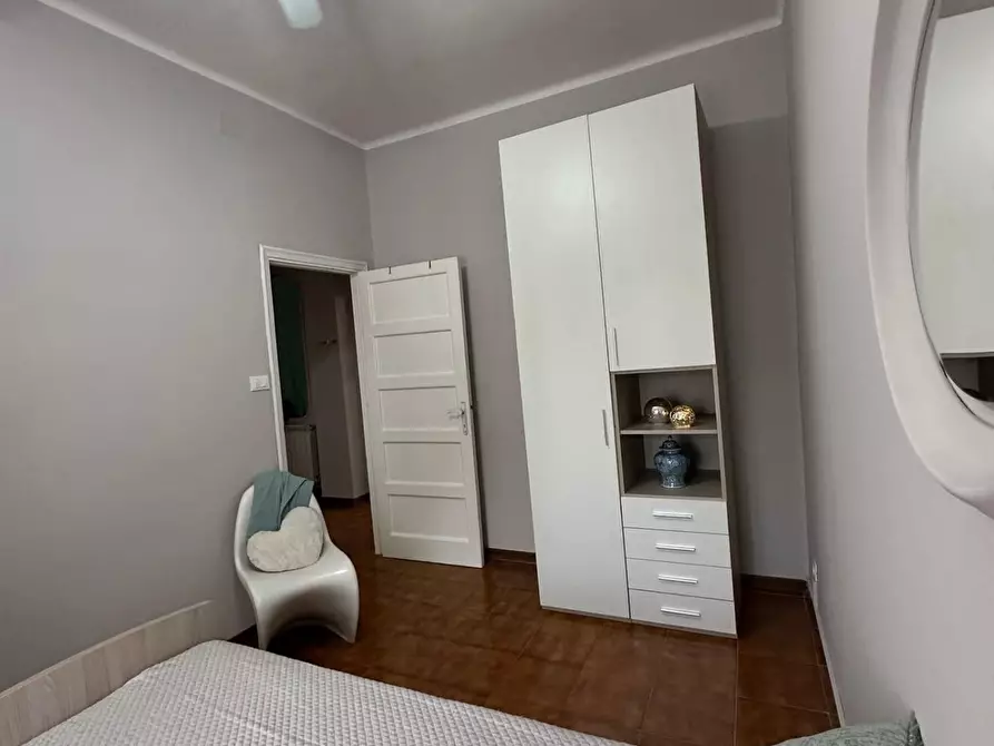 Immagine 4 di Appartamento in affitto  a Carrara