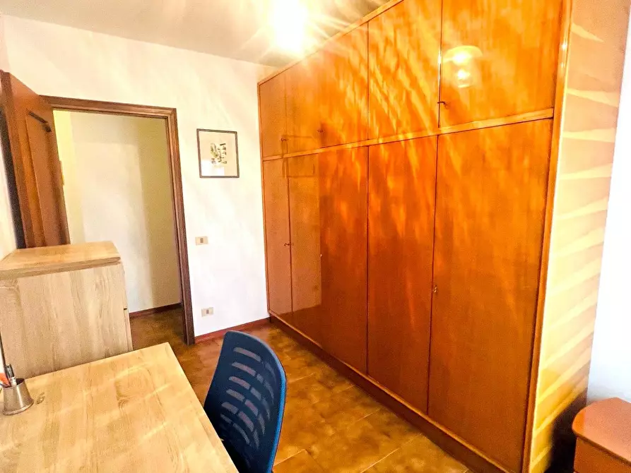 Immagine 23 di Appartamento in vendita  a Massa