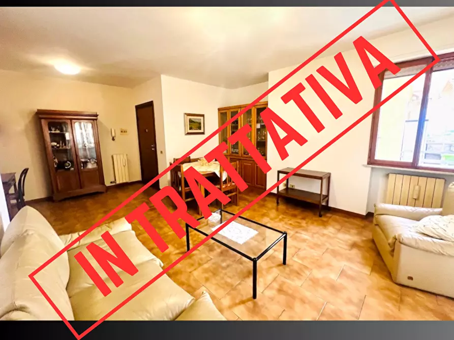 Immagine 1 di Appartamento in vendita  a Massa