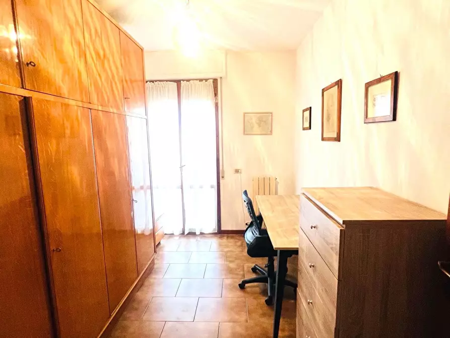 Immagine 22 di Appartamento in vendita  a Massa