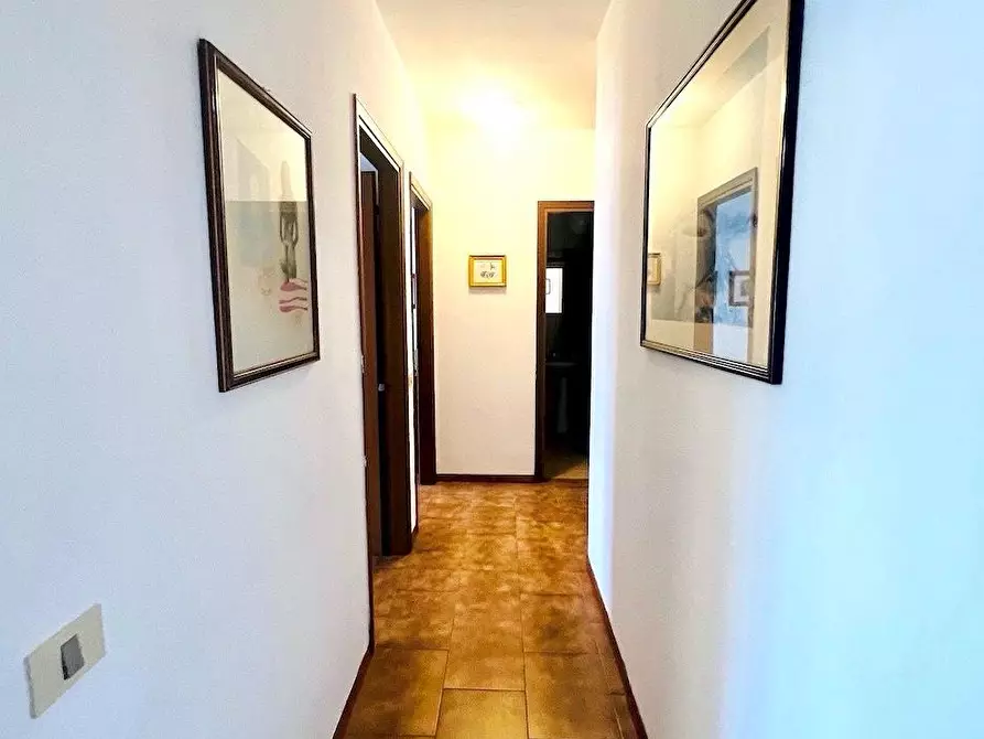 Immagine 24 di Appartamento in vendita  a Massa