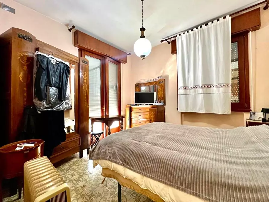 Immagine 6 di Appartamento in vendita  a Pietrasanta