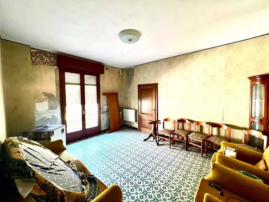 Immagine 2 di Appartamento in vendita  a Pietrasanta