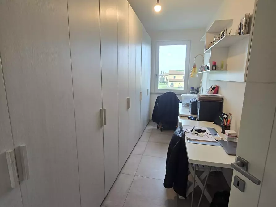 Immagine 16 di Appartamento in vendita  a Pontedera