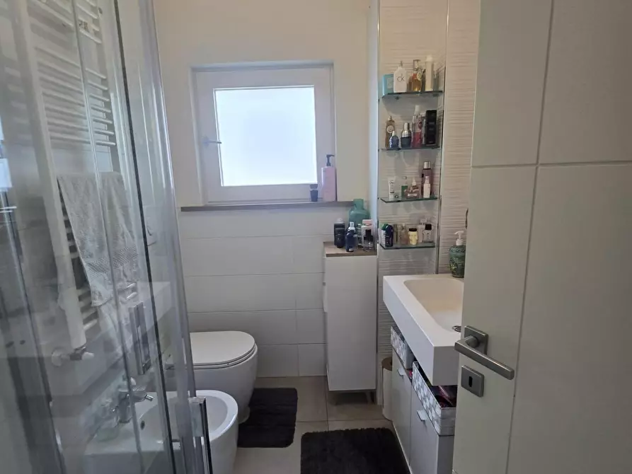 Immagine 13 di Appartamento in vendita  a Pontedera