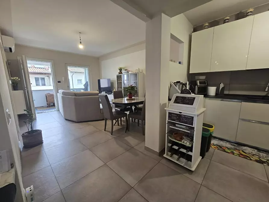 Immagine 7 di Appartamento in vendita  a Pontedera