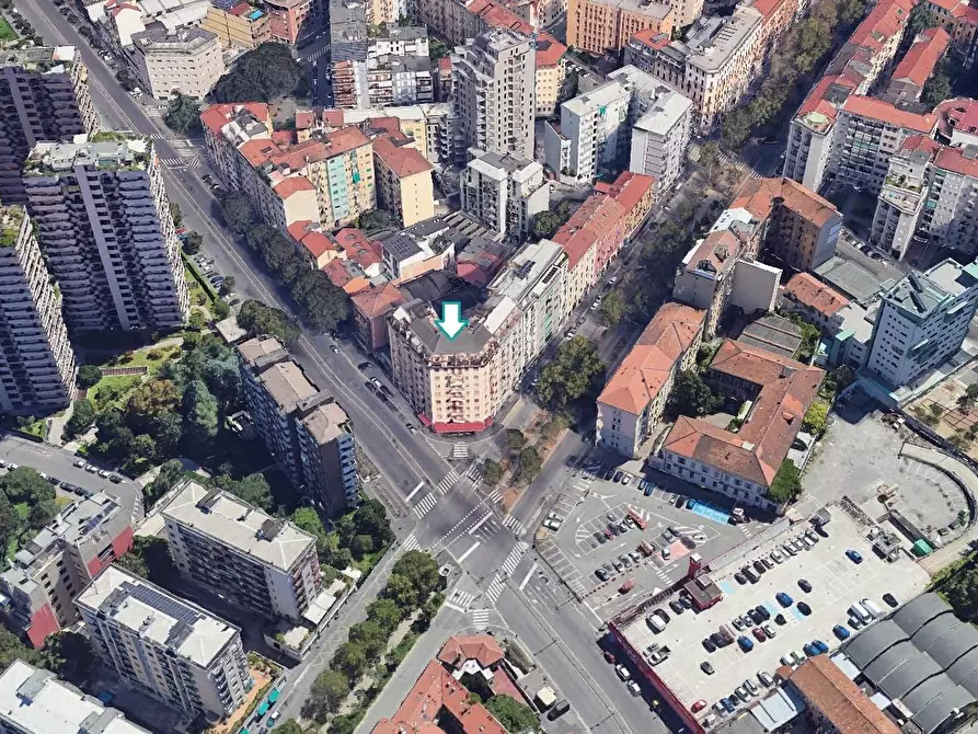 Immagine 2 di Appartamento in vendita  a Milano