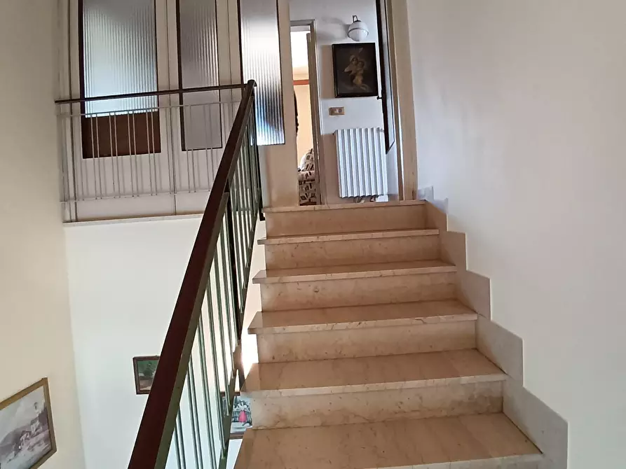 Immagine 2 di Appartamento in vendita  a Empoli