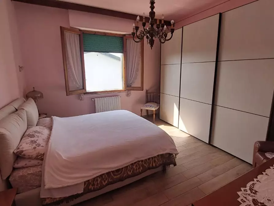 Immagine 12 di Appartamento in vendita  a Empoli