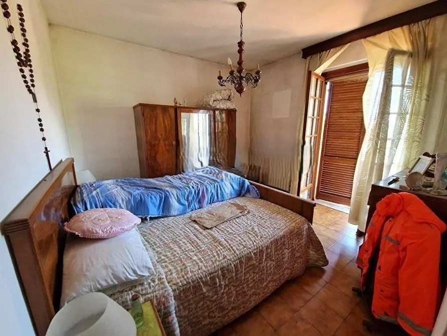 Immagine 10 di Casa bifamiliare in vendita  a Pietrasanta