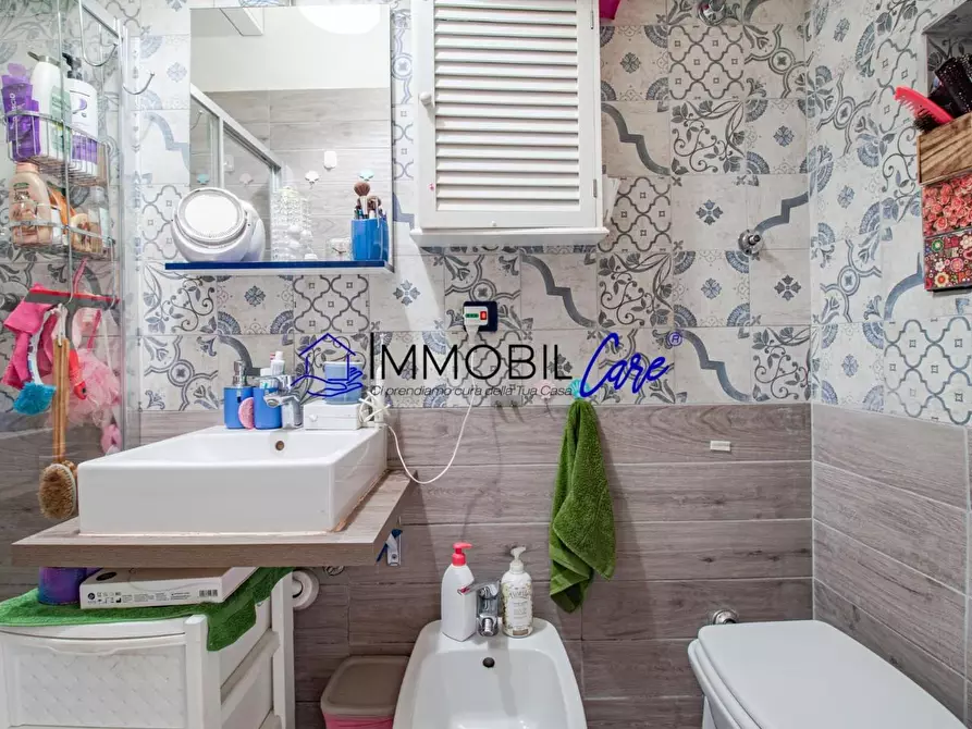 Immagine 17 di Appartamento in vendita  a Livorno