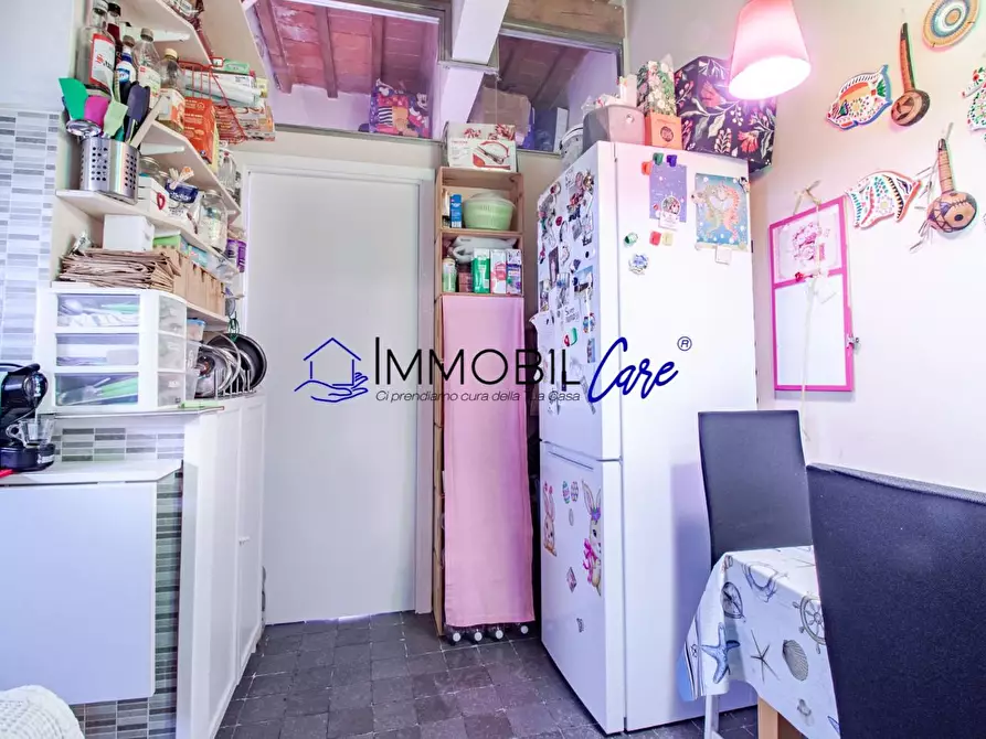 Immagine 8 di Appartamento in vendita  a Livorno