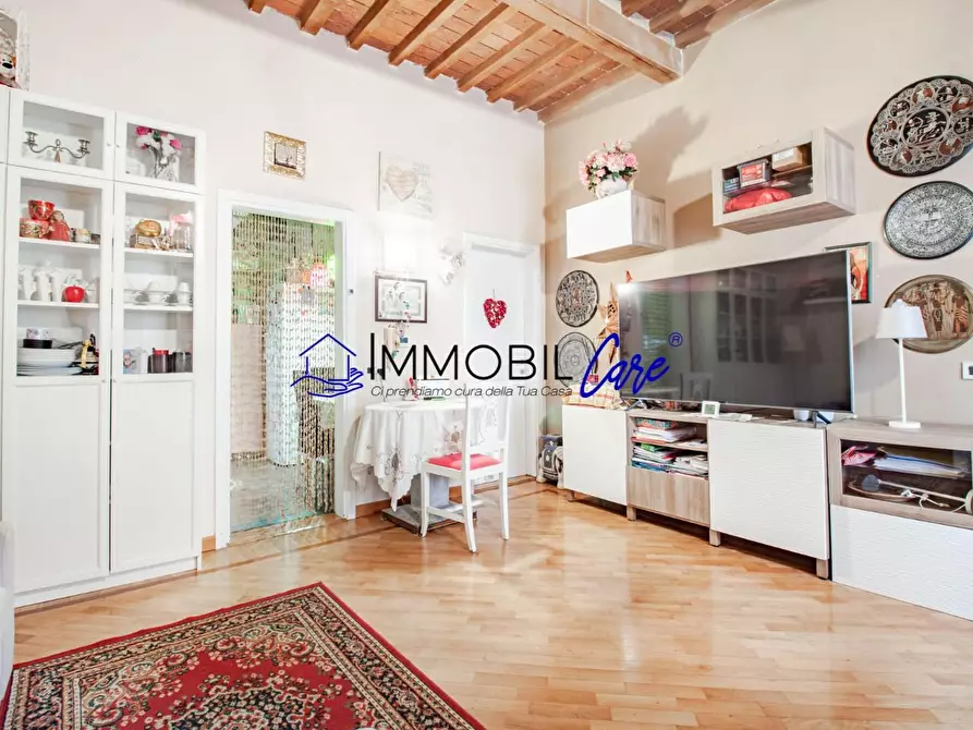 Immagine 6 di Appartamento in vendita  a Livorno