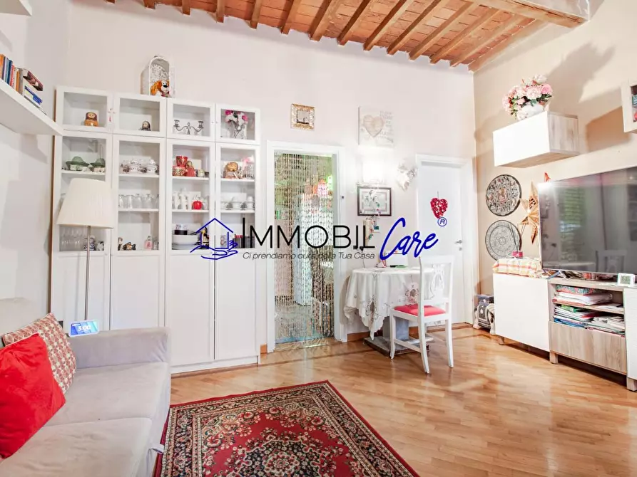 Immagine 4 di Appartamento in vendita  a Livorno