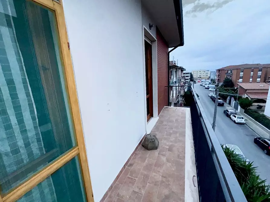 Immagine 6 di Appartamento in vendita  a Pisa