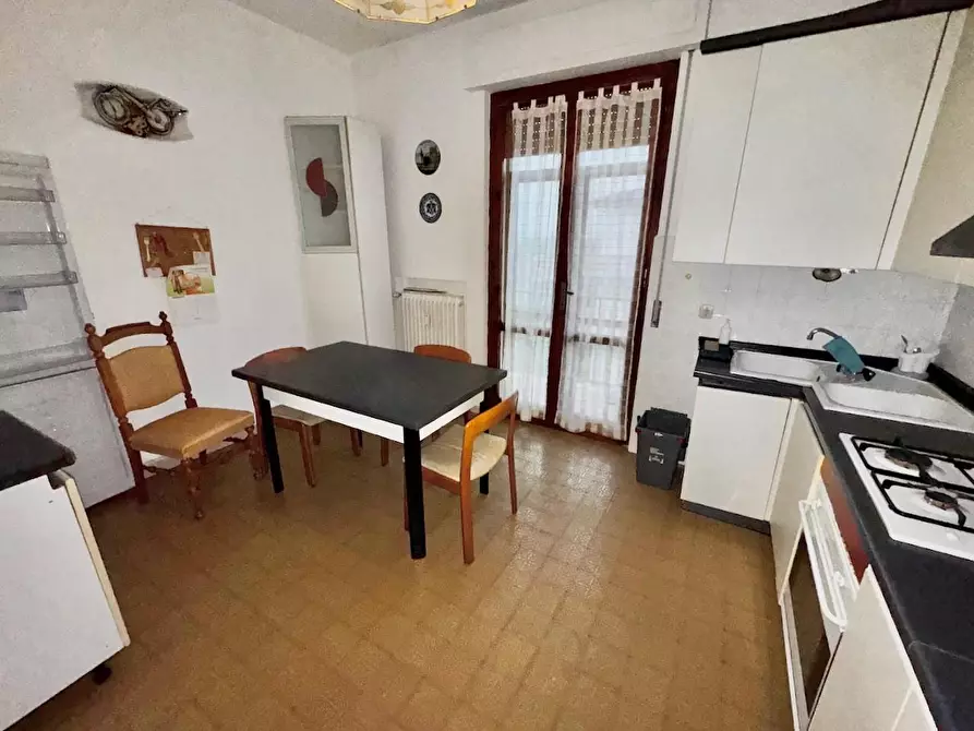 Immagine 1 di Appartamento in vendita  a Pisa