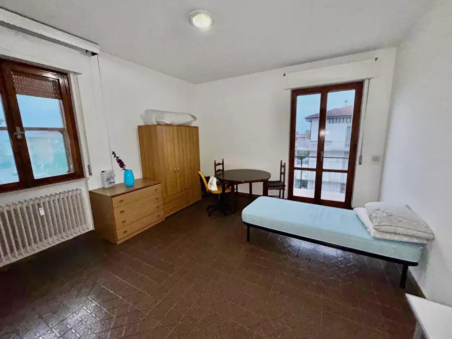 Immagine 11 di Appartamento in vendita  a Pisa