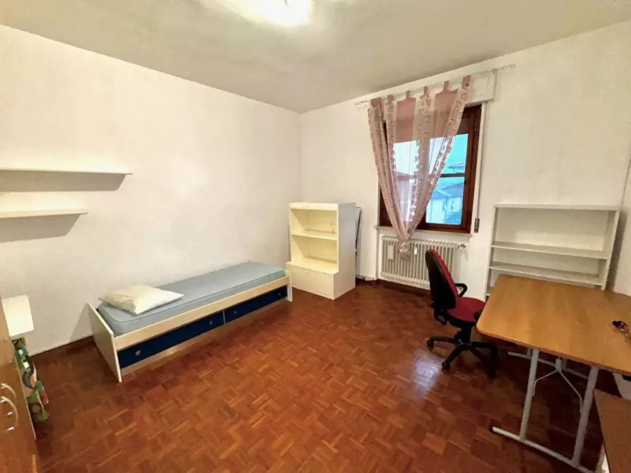 Immagine 16 di Appartamento in vendita  a Pisa