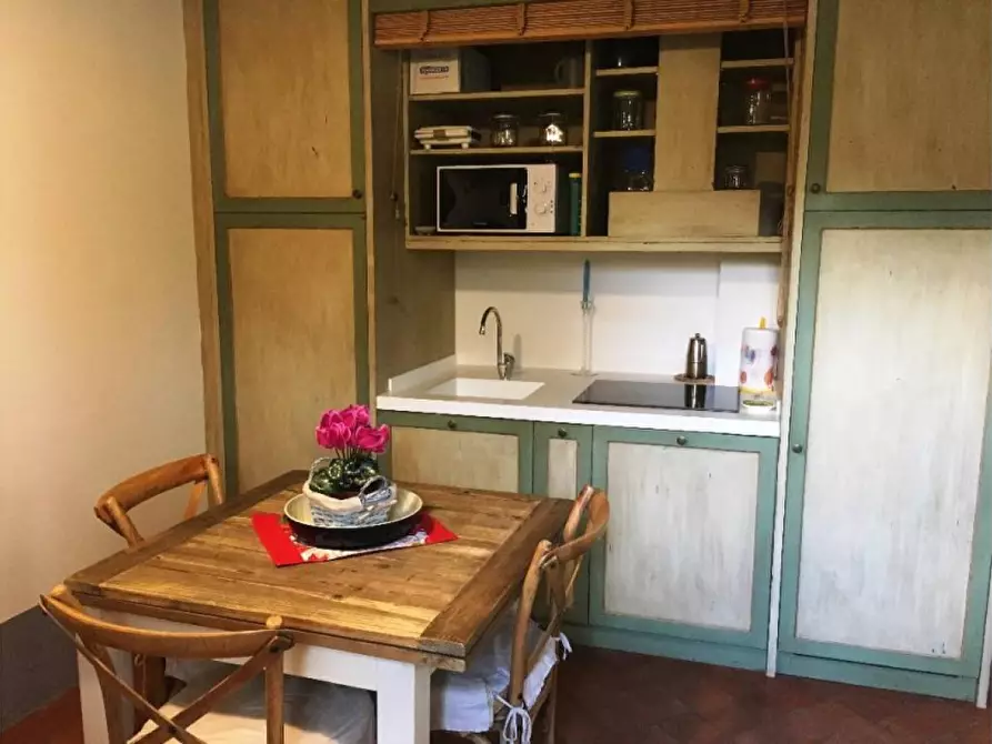 Immagine 1 di Appartamento in vendita  a Pisa