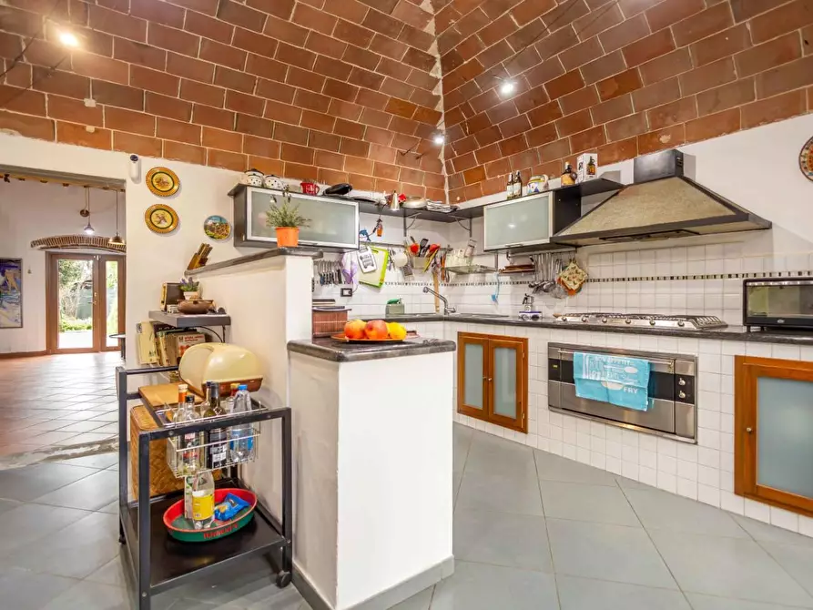 Immagine 11 di Porzione di casa in vendita  a Cascina