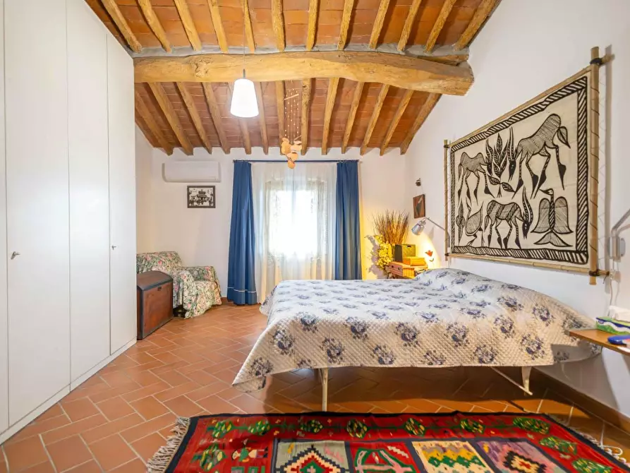 Immagine 17 di Porzione di casa in vendita  a Cascina