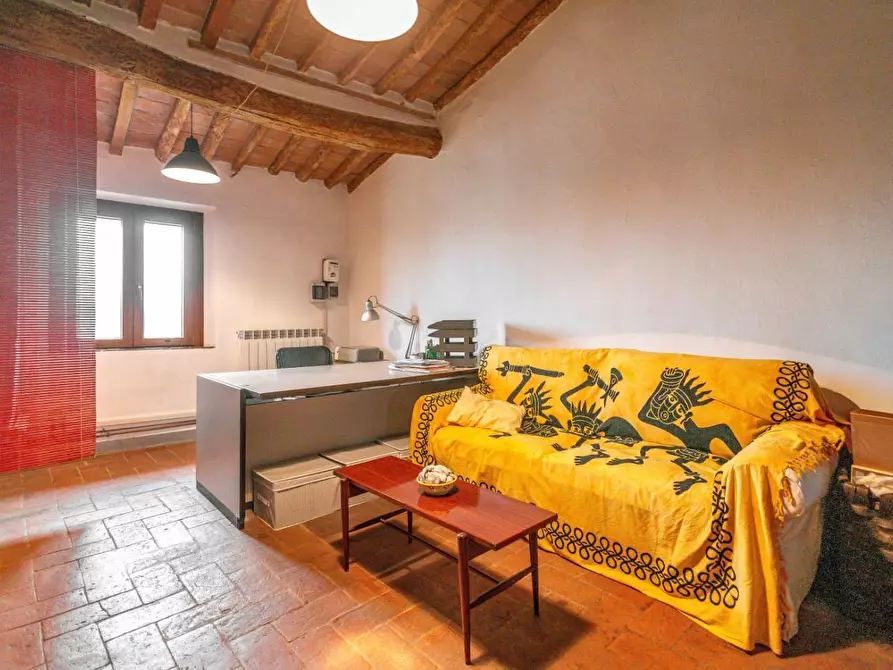 Immagine 22 di Porzione di casa in vendita  a Cascina