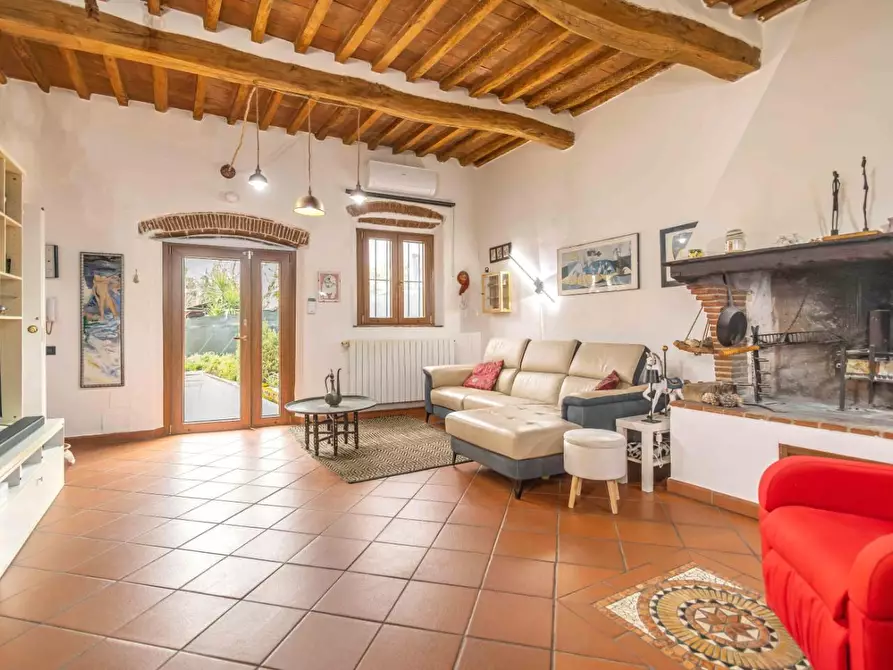 Immagine 7 di Porzione di casa in vendita  a Cascina