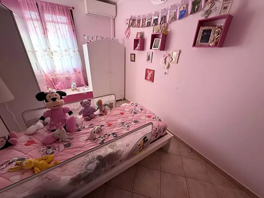 Immagine 26 di Villetta a schiera in vendita  a Cascina