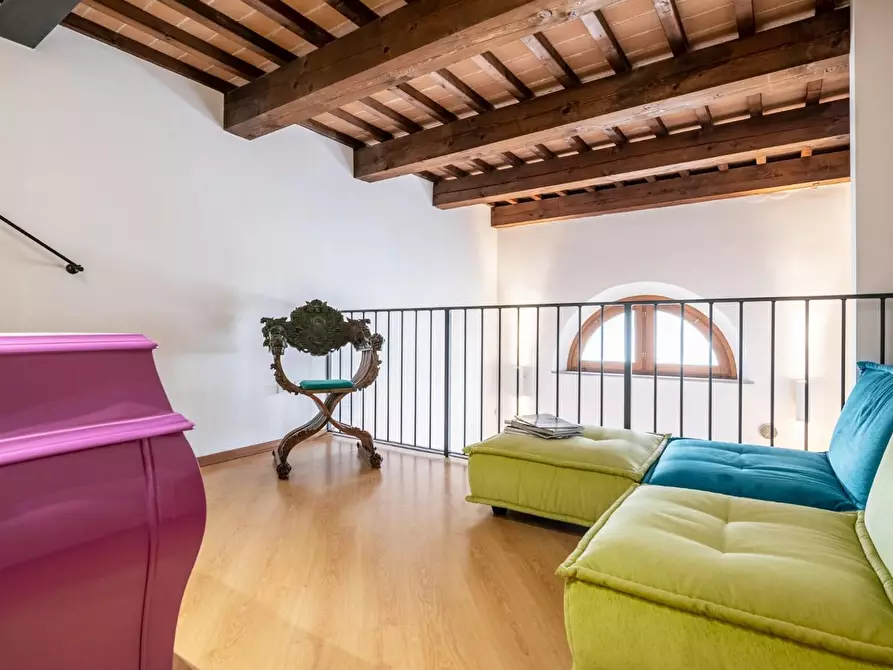 Immagine 25 di Terratetto in vendita  a Cascina