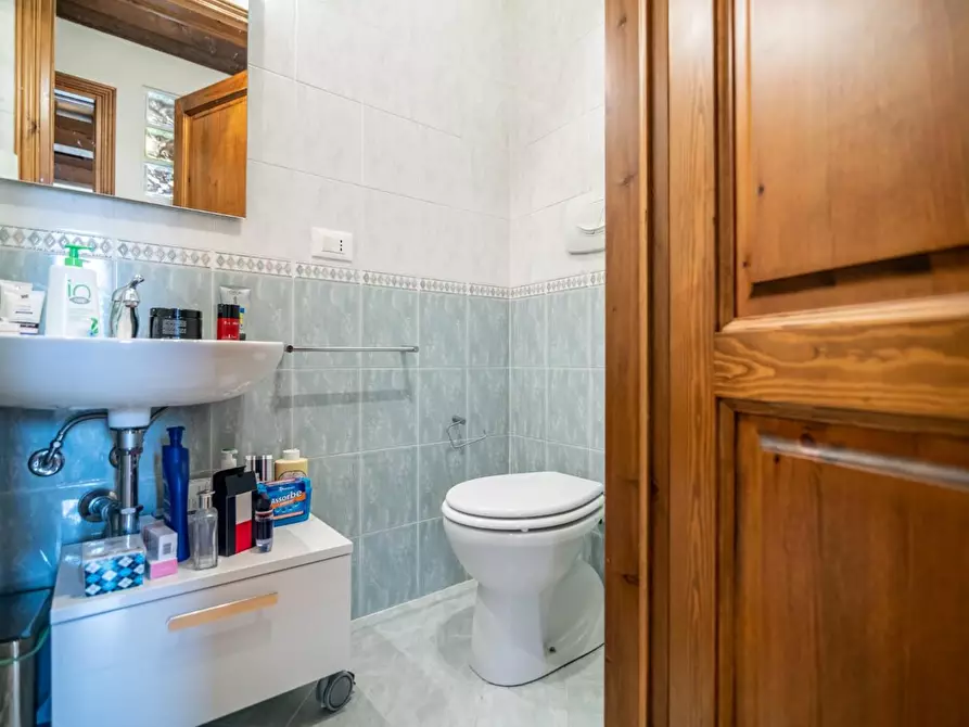 Immagine 41 di Terratetto in vendita  a Cascina