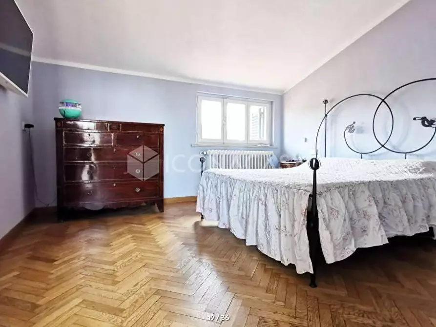 Immagine 18 di Villa in vendita  a Pontedera