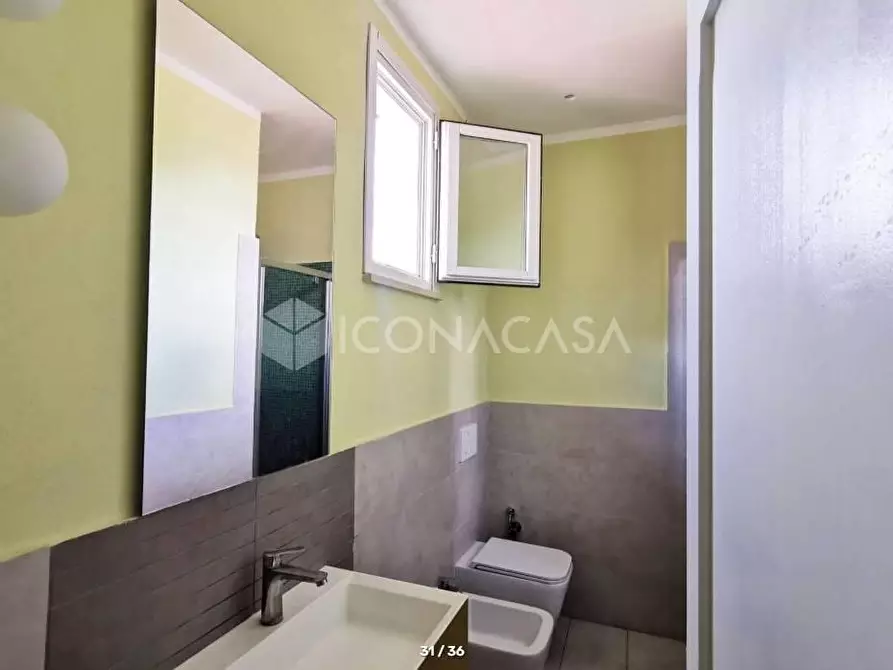 Immagine 29 di Villa in vendita  a Pontedera