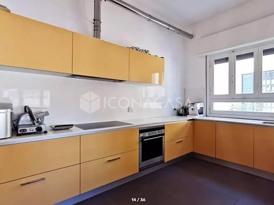 Immagine 13 di Villa in vendita  a Pontedera