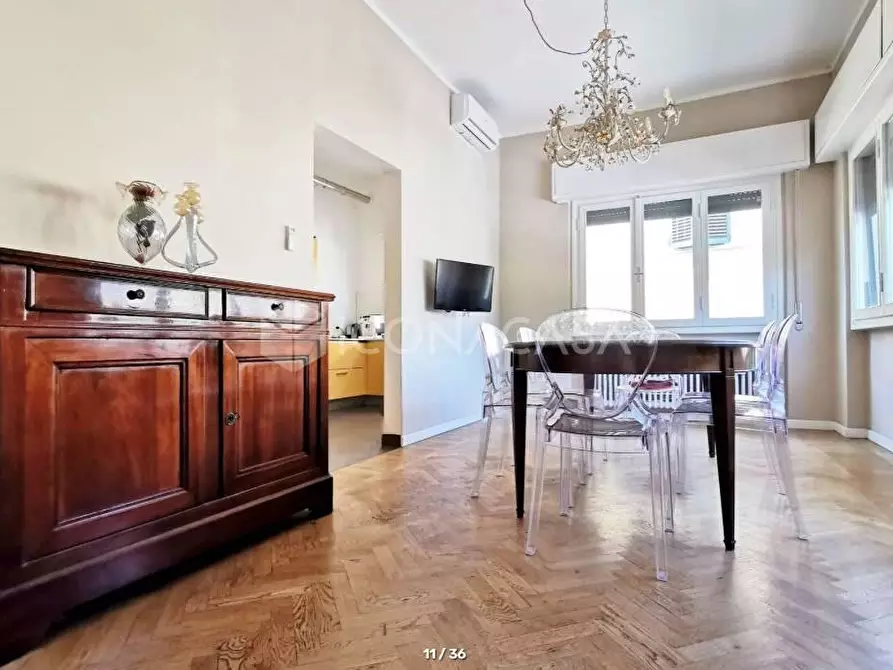 Immagine 10 di Villa in vendita  a Pontedera