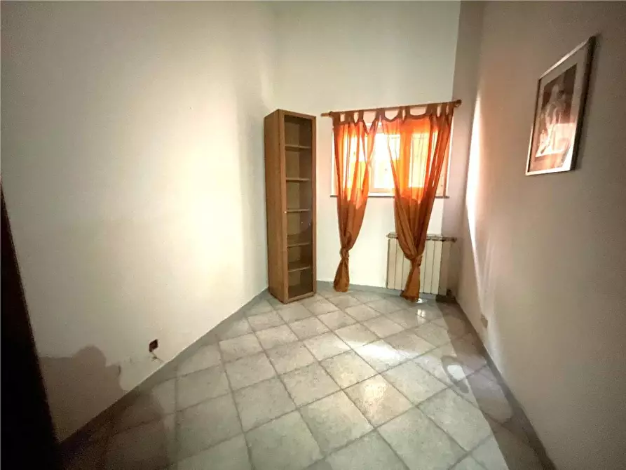 Immagine 14 di Porzione di casa in vendita  a Carrara